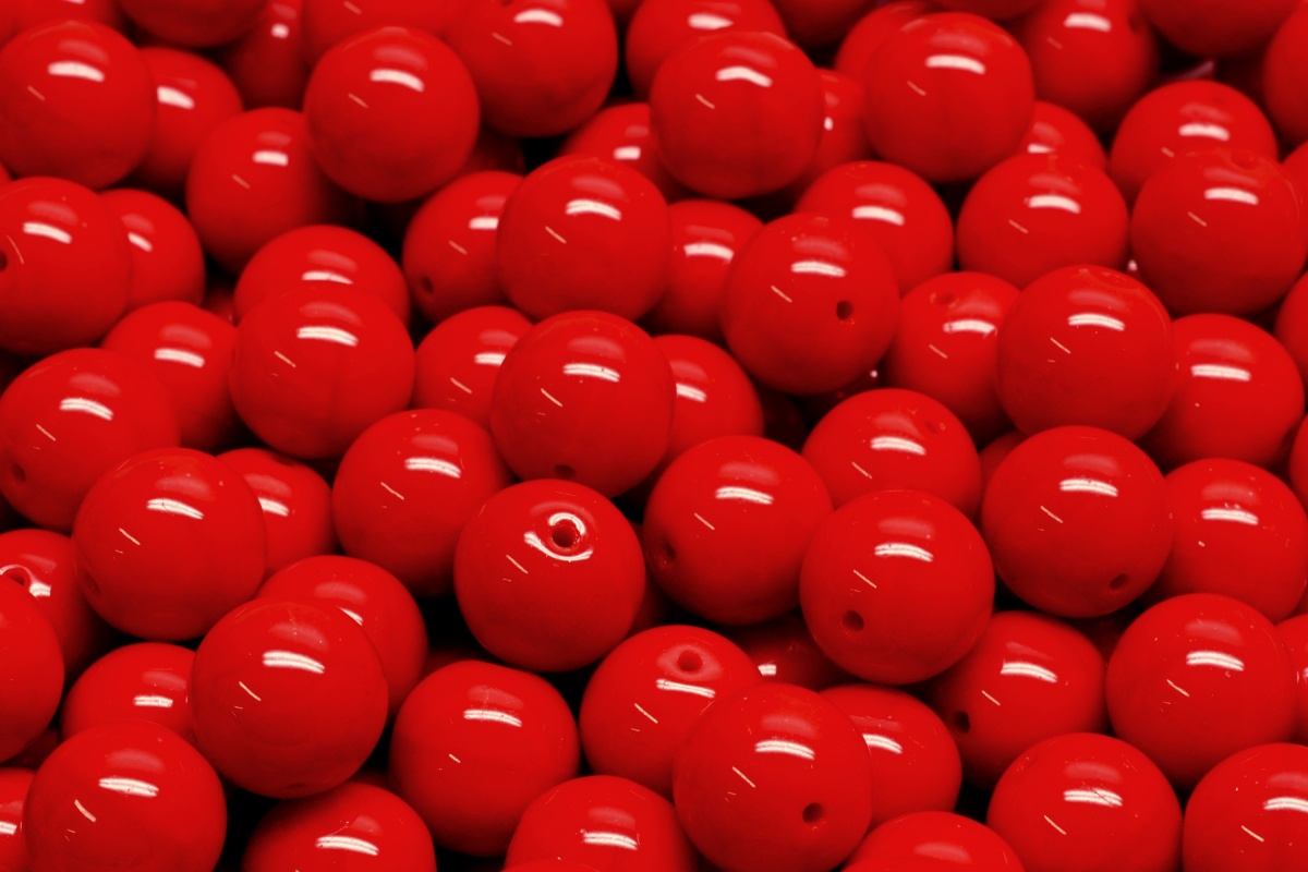Mačkané kuličky, 8 mm, červená, 15 ks