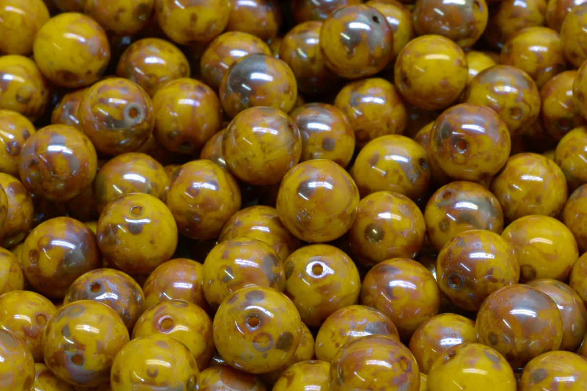 Mačkané kuličky, 8 mm, žlutá, hnědý listr, 10 ks