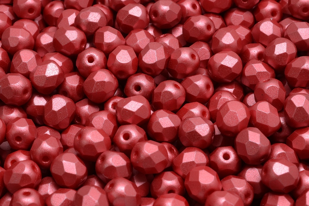 Broušené korálky, tmavě červené, mat, 8 mm, 10 ks