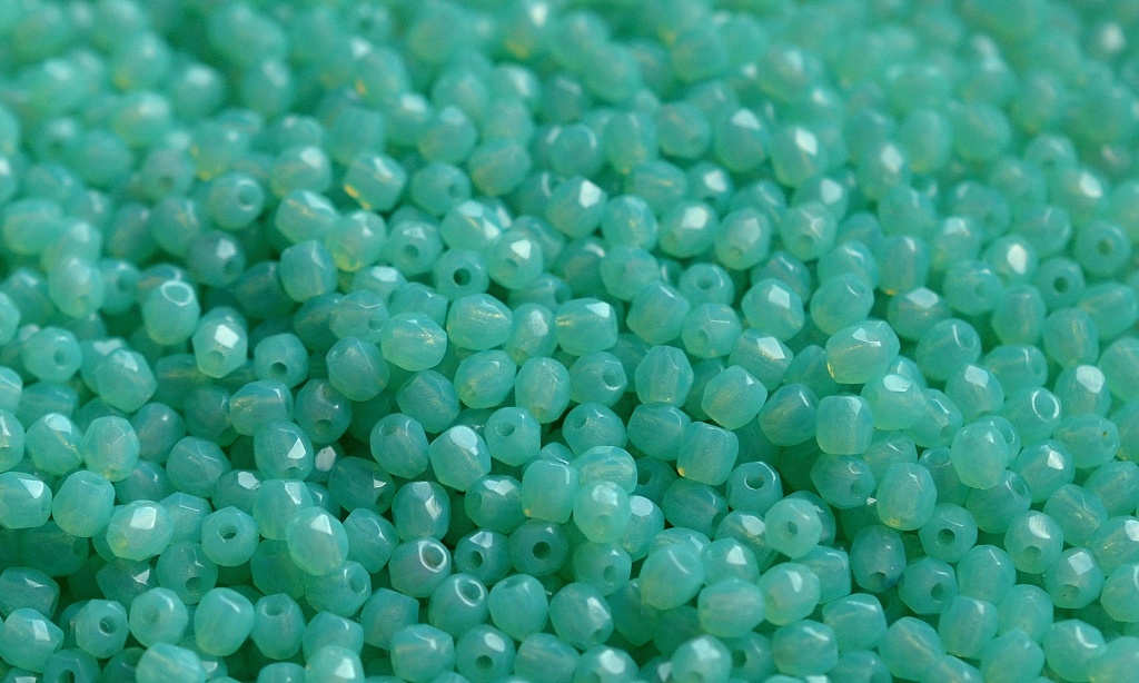 Broušené korálky, modré, mléčné, 3 mm, 60 ks