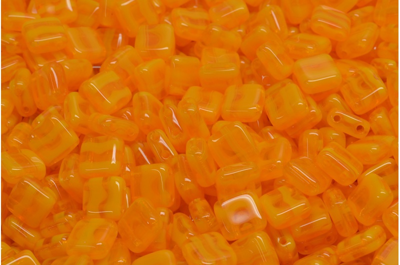 Dvoudírkové čtverečky, oranžové, čiré, žíhané, 6 x 6 mm, 30 ks