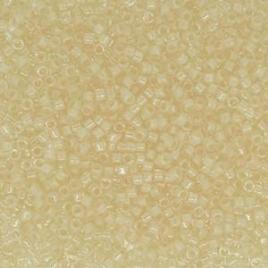 Miyuki Delica 11/0, Fancy Lined Cream, 5g