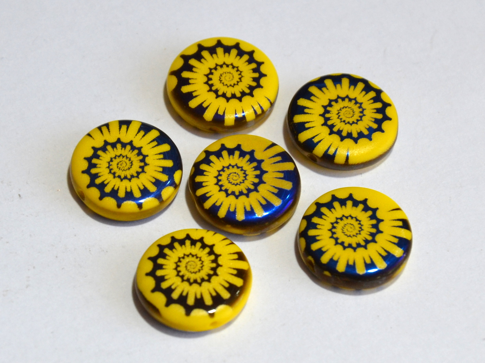 Penízky, 14 x 3,6 mm, žlutá, laser, 6 ks