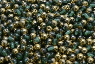 Mačkané kuličky, 4 mm, zelená, zlatý půlpokov, 50 ks