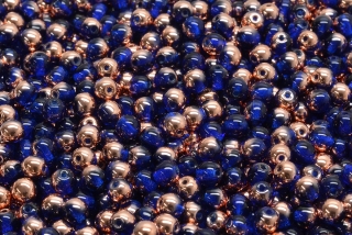Mačkané kuličky, 4 mm, modrá, měděný půl pokov, 50 ks