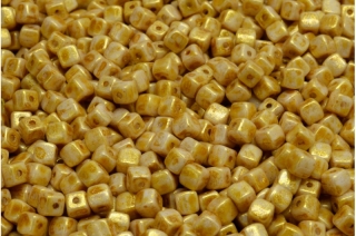 Cube beads, zlatý travertin, 4 x 4 mm, 40 ks