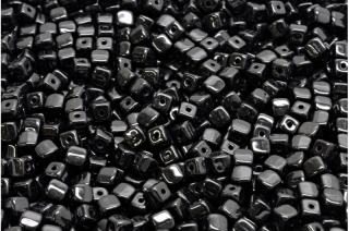 Cube beads, černé, 4 x 4 mm, 40 ks