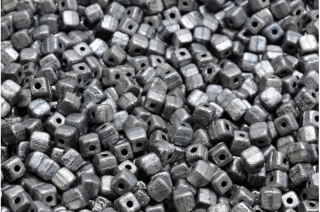 Cube beads, šedé, hrubé, 4 x 4 mm, 40 ks