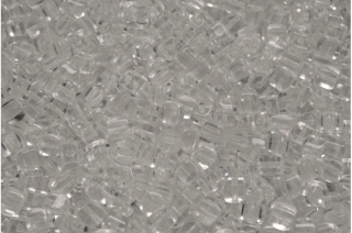 Cube beads, čiré, 4 x 4 mm, 40 ks