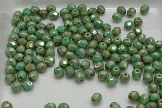 Broušené korálky, zelené, AB, 4 mm, 40 ks